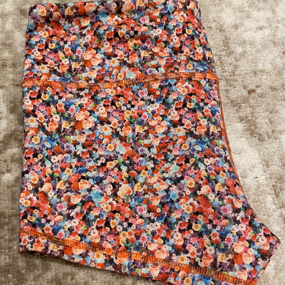 lululemon boogie short